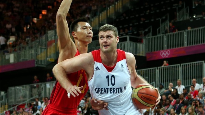 标题：伦敦奥运会中国男篮遇强敌西班牙，激战字母哥，最终遗憾败北(图1)